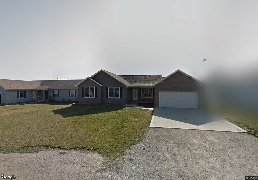 1814 N Logan St, Lincoln, IL 62656 - photo 1