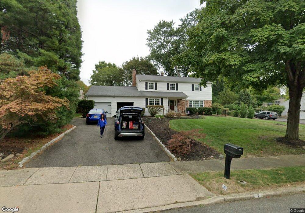 7 Hawthorne Rd, Red Bank, NJ 07701 - photo 1