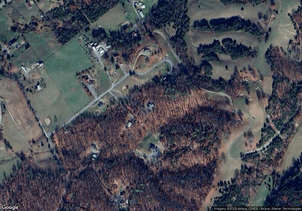 154 Silverado Dr, Petersburg, WV 26847 - photo 1