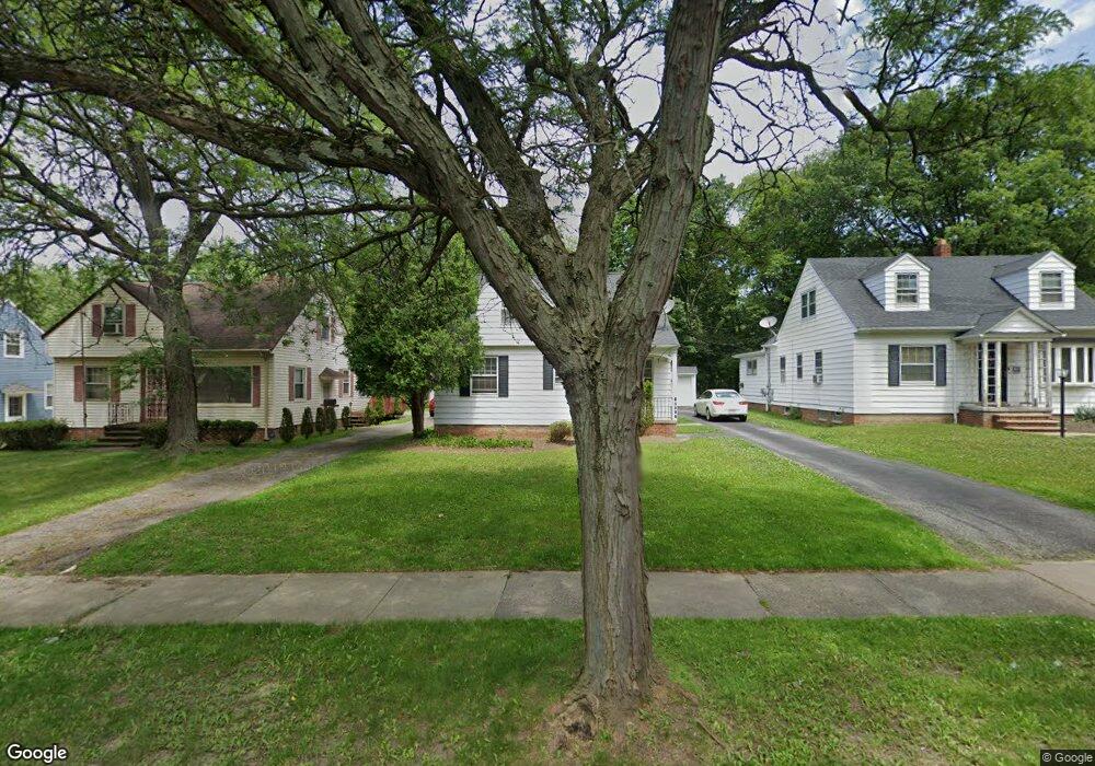 17501 Maple Heights Blvd unit 60, Maple Heights, OH 44137 - photo 1