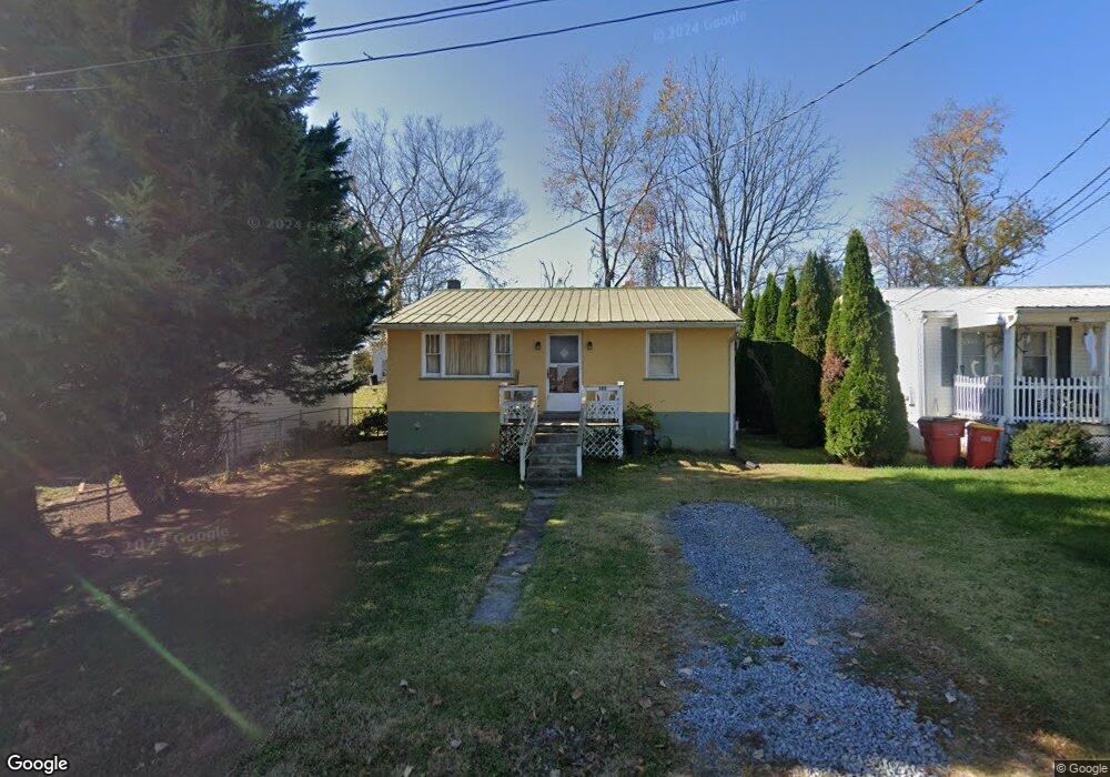 505 N Reymann St, Ranson, WV 25438 - photo 1