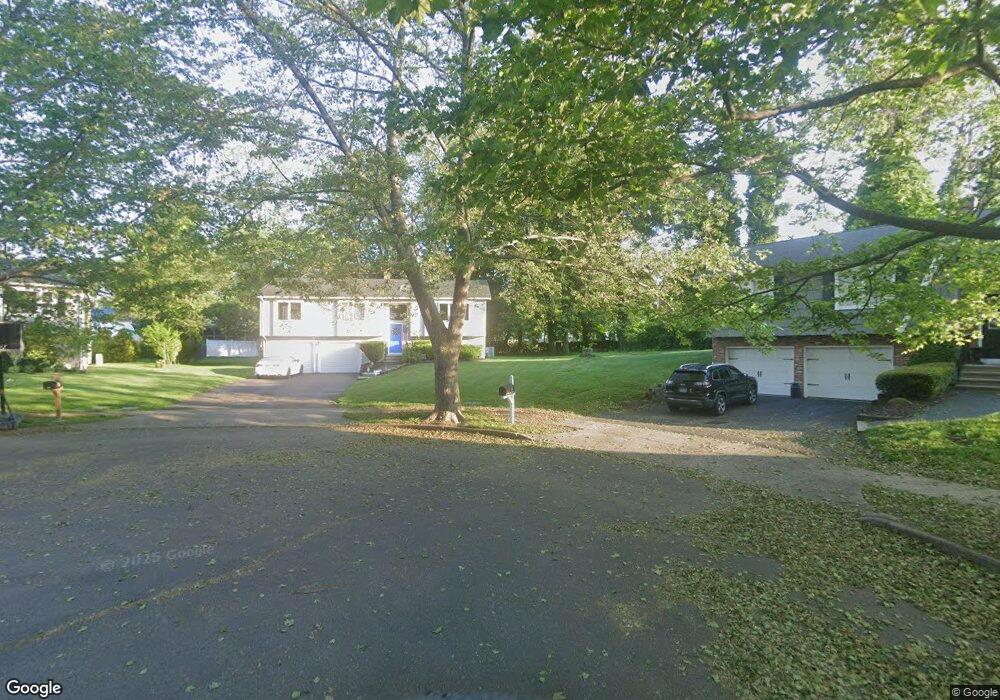 17 Pier Ct, Milford, CT 06460 - photo 1