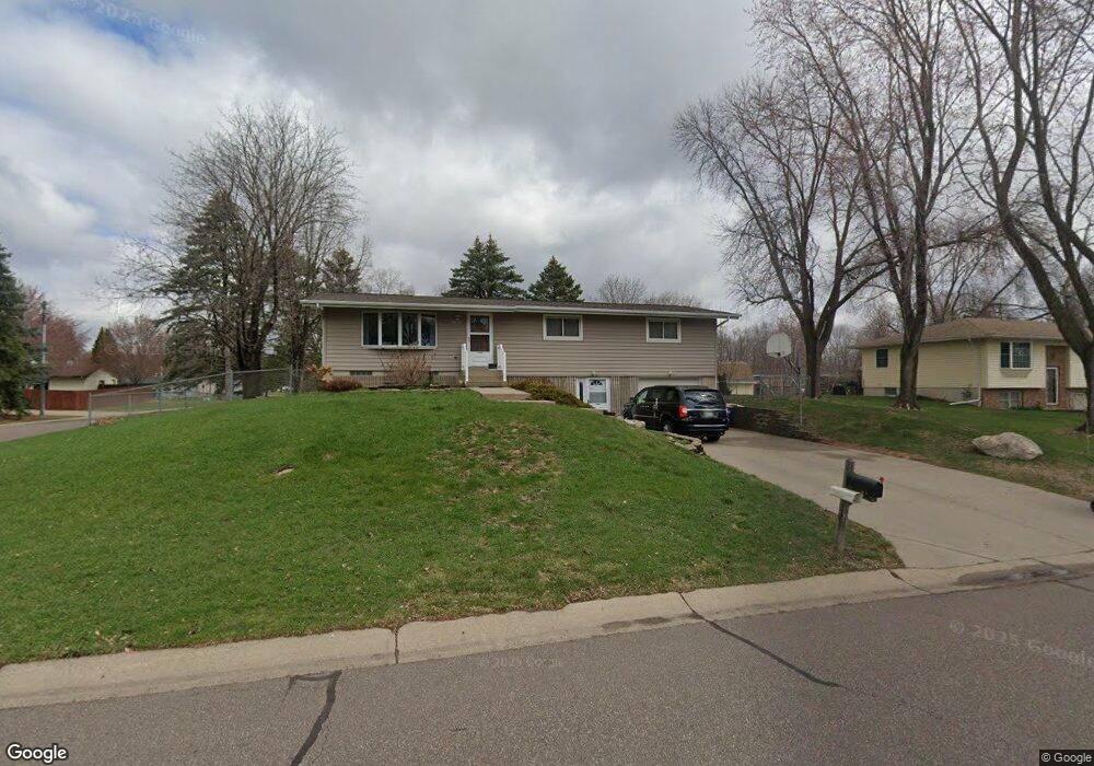 11430 97th Place N, Maple Grove, MN 55369 - photo 1