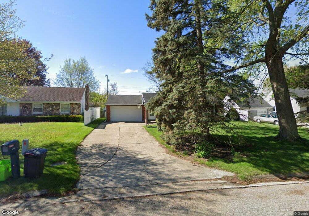 1449 Williamsburg Rd, Flint, MI 48507 - photo 1