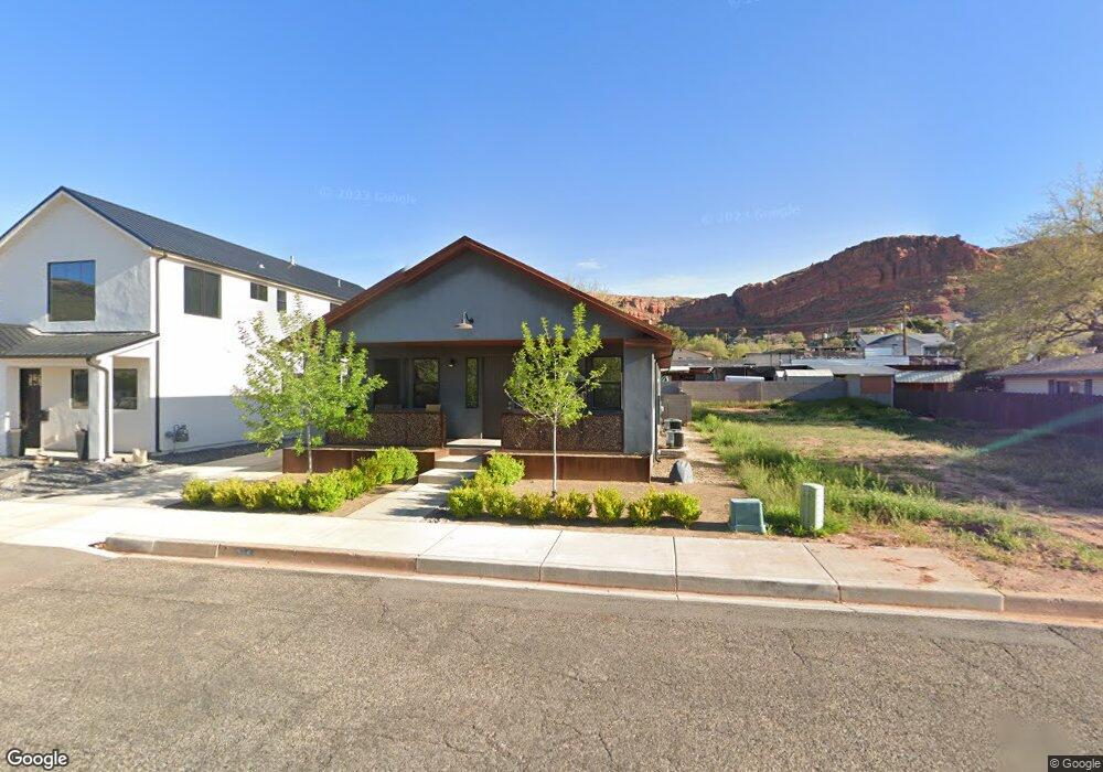 364 W 400 N, Saint George, UT 84770 - photo 1
