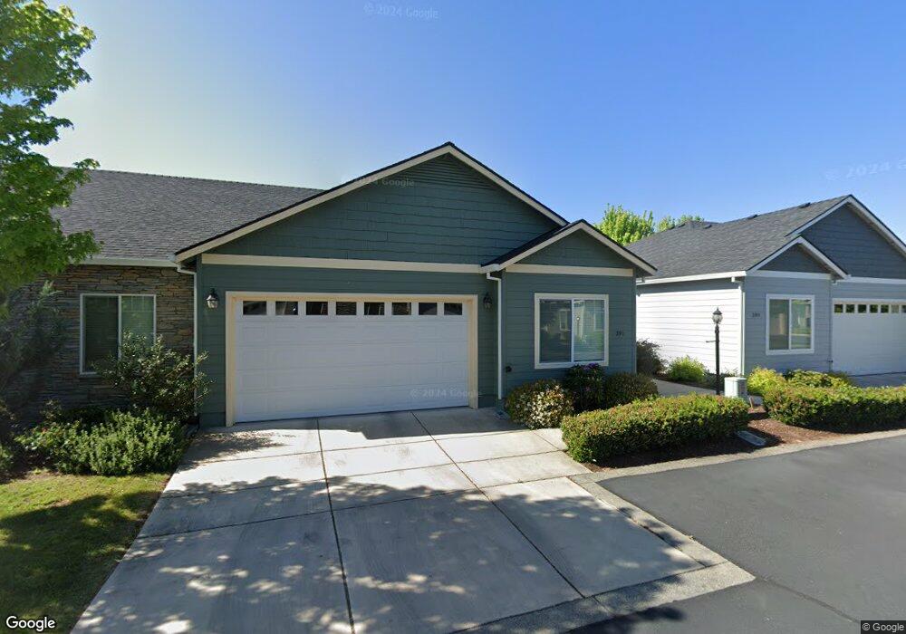 4422 Hamrick Rd, Central Point, OR 97502 - photo 1