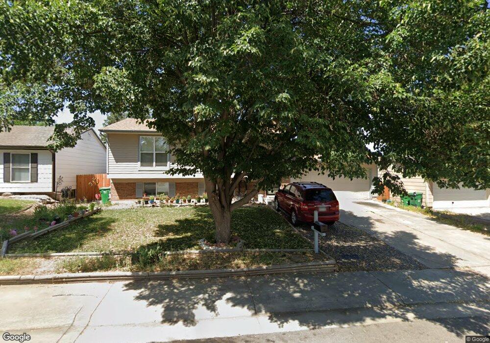 1419 S Lewiston St, Aurora, CO 80017 - photo 1