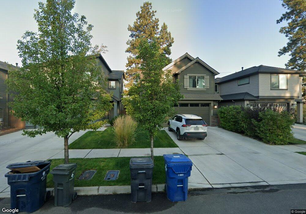 61244 Parrell Rd, Bend, OR 97702 - photo 1