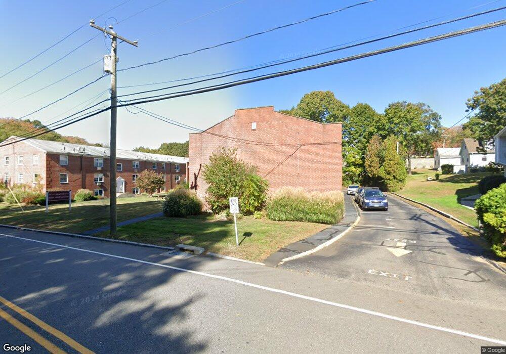 105 Niles Hill Rd unit 111c, New London, CT 06320 - photo 1