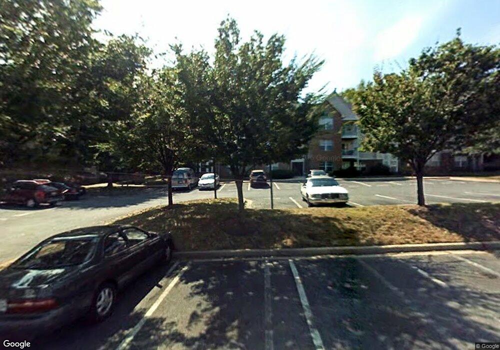 9720 Lake Pointe Ct unit 201, Upper Marlboro, MD 20774 - photo 1