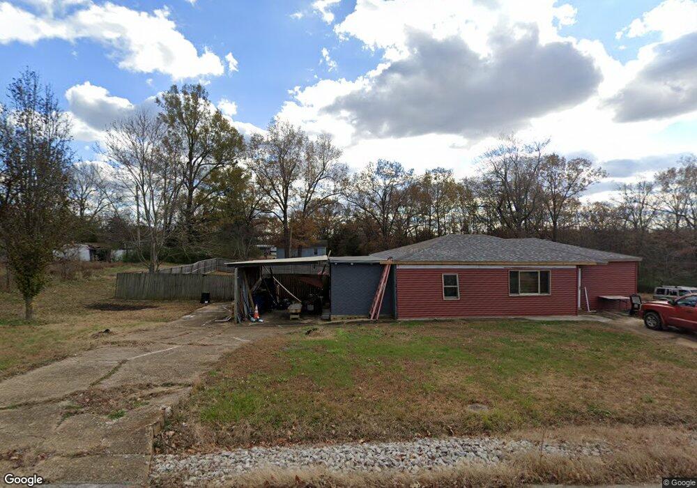 5047 Linwood Dr, Poplar Bluff, MO 63901 - photo 1
