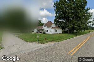 8528 W Cherry St, Merom, IN 47861