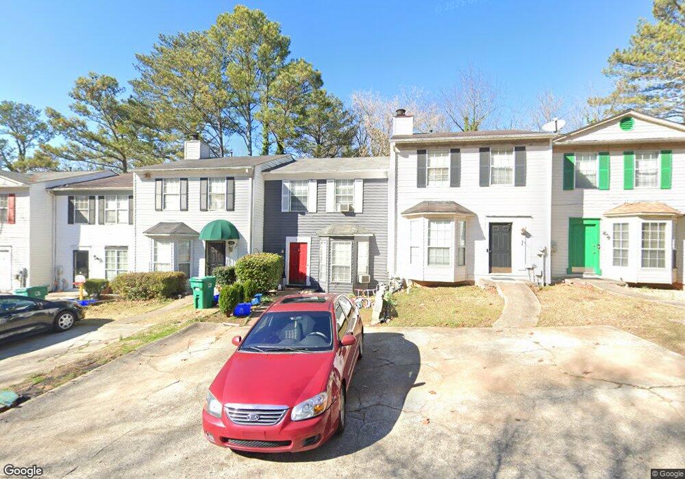 1018 Huntington Trace SE, Smyrna, GA 30082 - photo 1