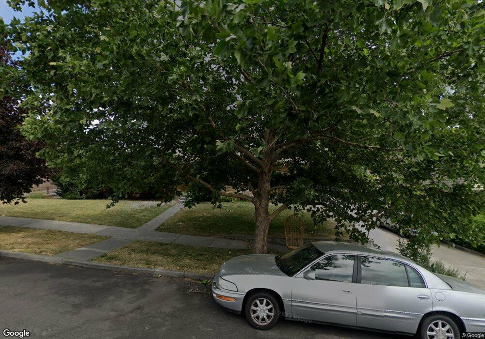 320 NE 1st St, Pendleton, OR 97801 - photo 1