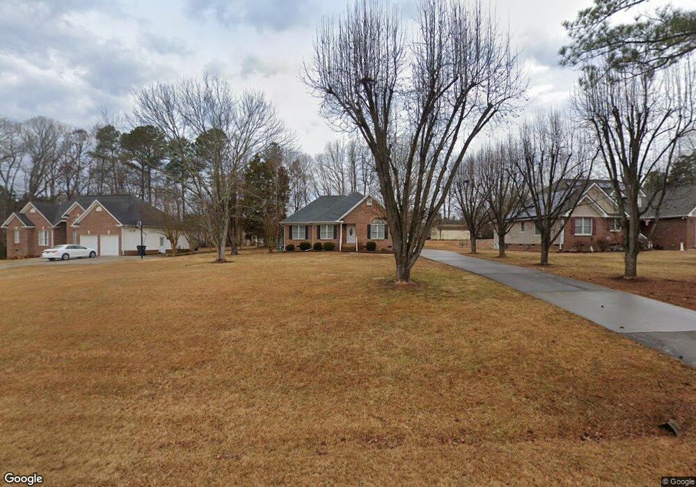 305 E Quail Ridge Rd, Oxford, NC 27565 - photo 1