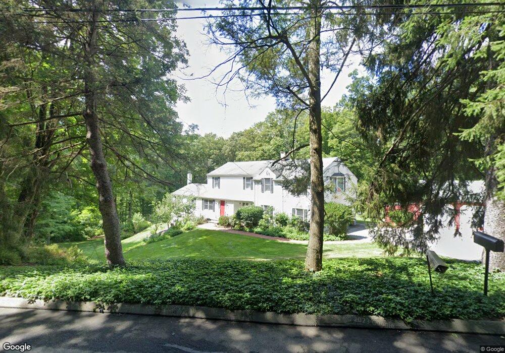 8 Shady Ln, Redding, CT 06896 - photo 1