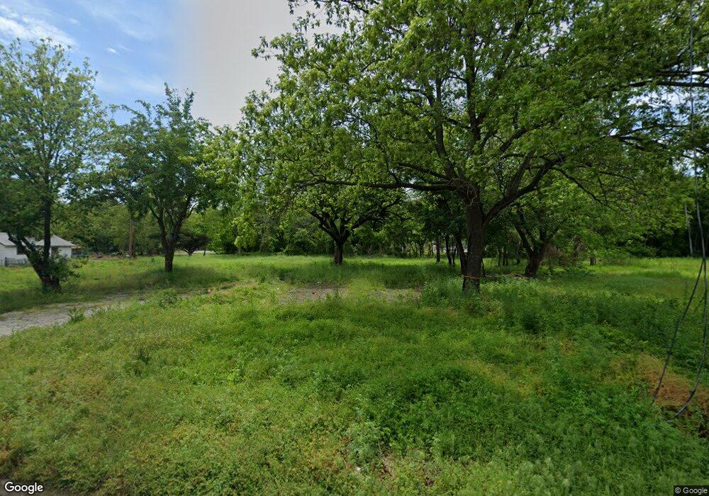 1503 N Commerce St, Gainesville, TX 76240 - photo 1