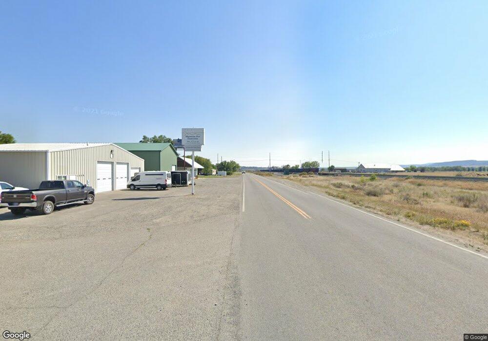 2 10th St, Columbus, MT 59019 - photo 1