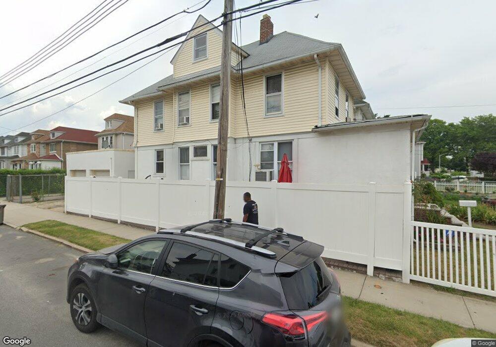 19701 89th Ave, Hollis, NY 11423 - photo 1