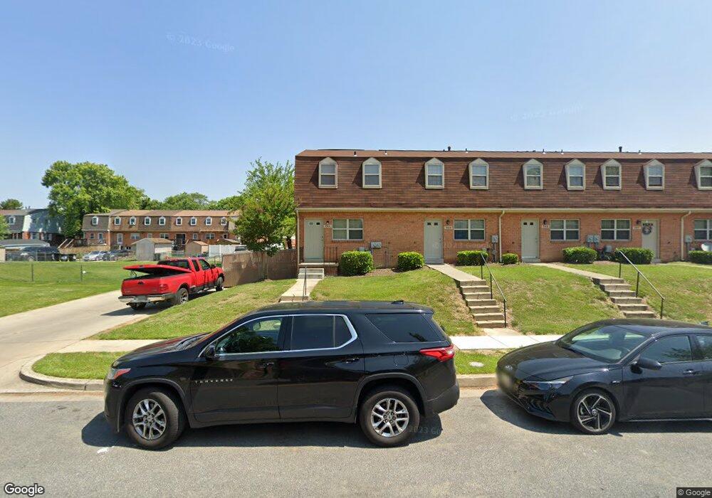 701 W Kingsway Rd, Middle River, MD 21220 - photo 1