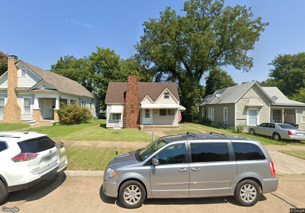 1027 W Morgan St, Denison, TX 75020 - photo 1