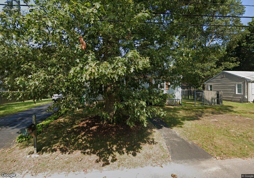 137 Pinegrove Ave, Warwick, RI 02889 - photo 1