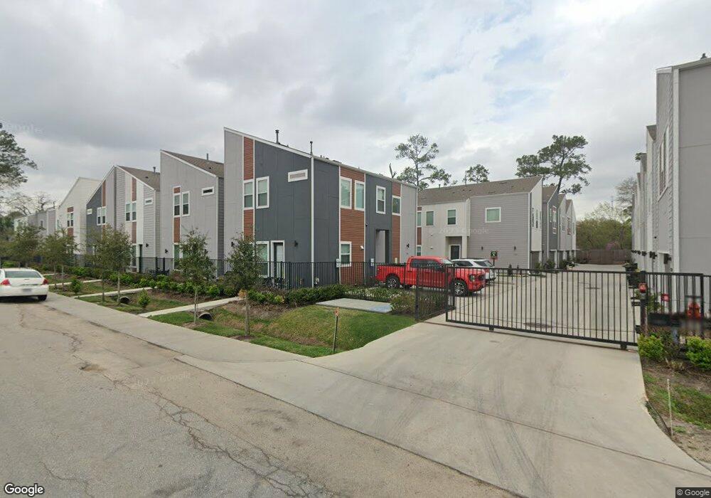 570 Janisch Rd, Houston, TX 77018 - photo 1