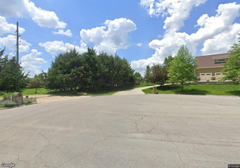 3509 SW Welton Grove Cir, Topeka, KS 66610 - photo 1