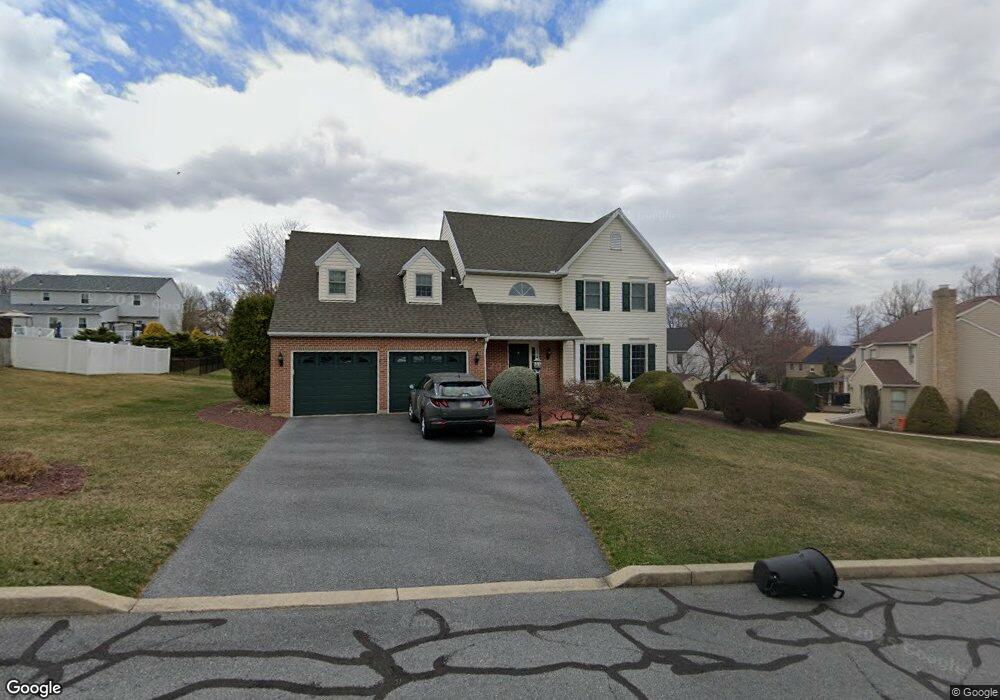 4 Pheasant Ln, Mohnton, PA 19540 - photo 1