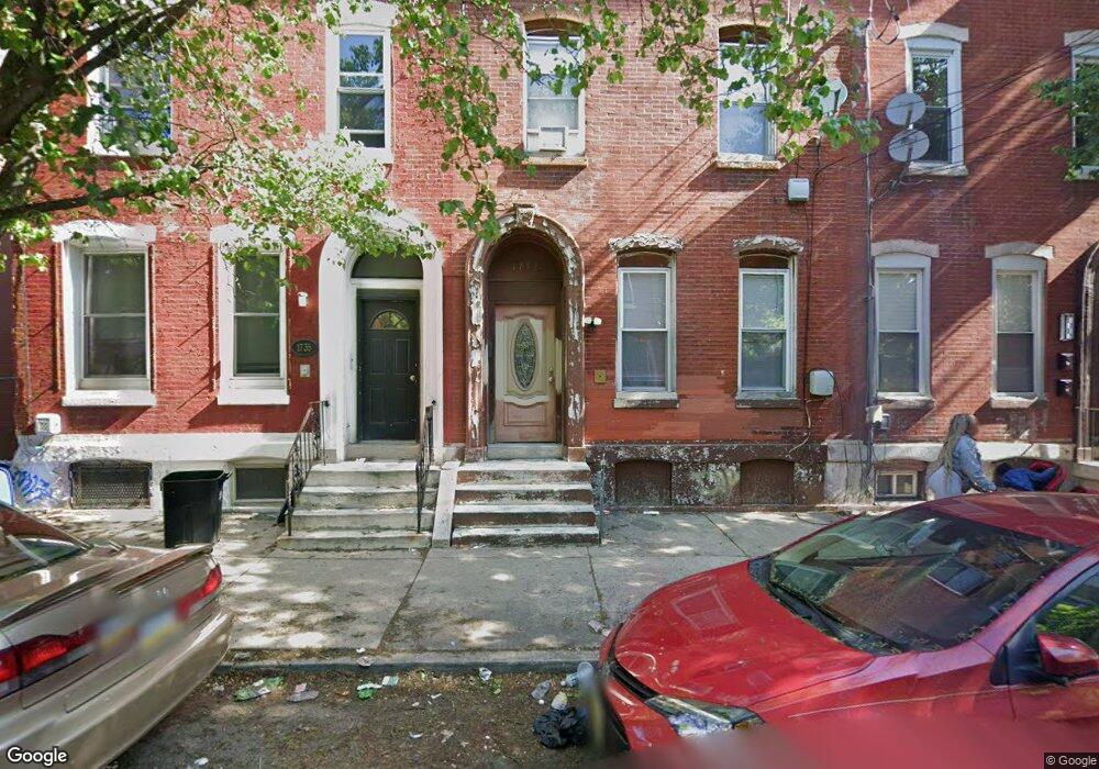 1733 W Oxford St, Philadelphia, PA 19121 - photo 1