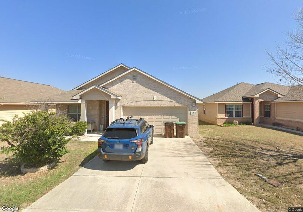 11211 Geneva Ford, San Antonio, TX 78254 - photo 1