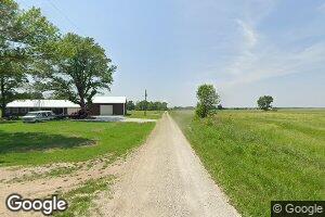 601 N 6th St, Clarence, MO 63437