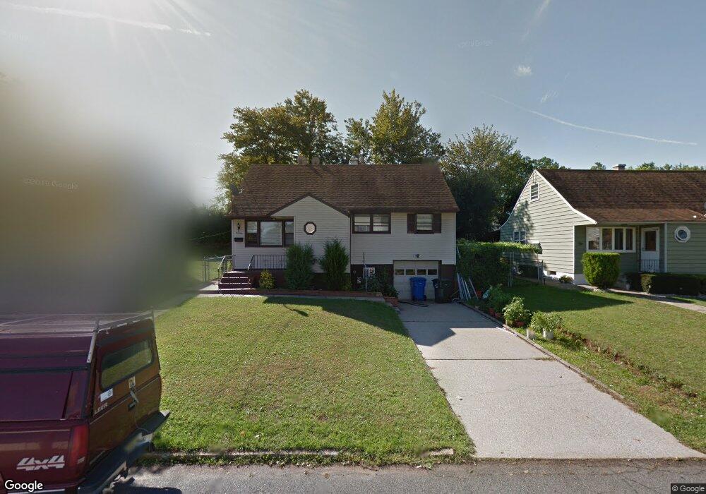 14 Mercer St, Metuchen, NJ 08840 - photo 1