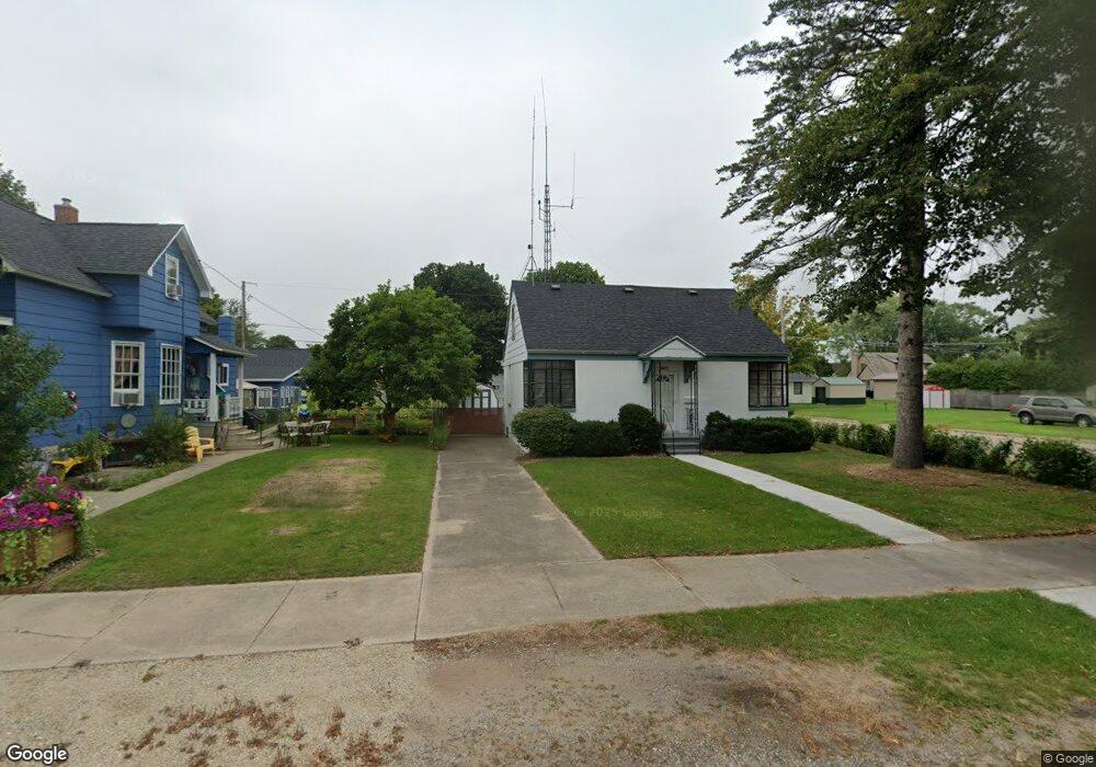 2100 16th Ave, Menominee, MI 49858 - photo 1