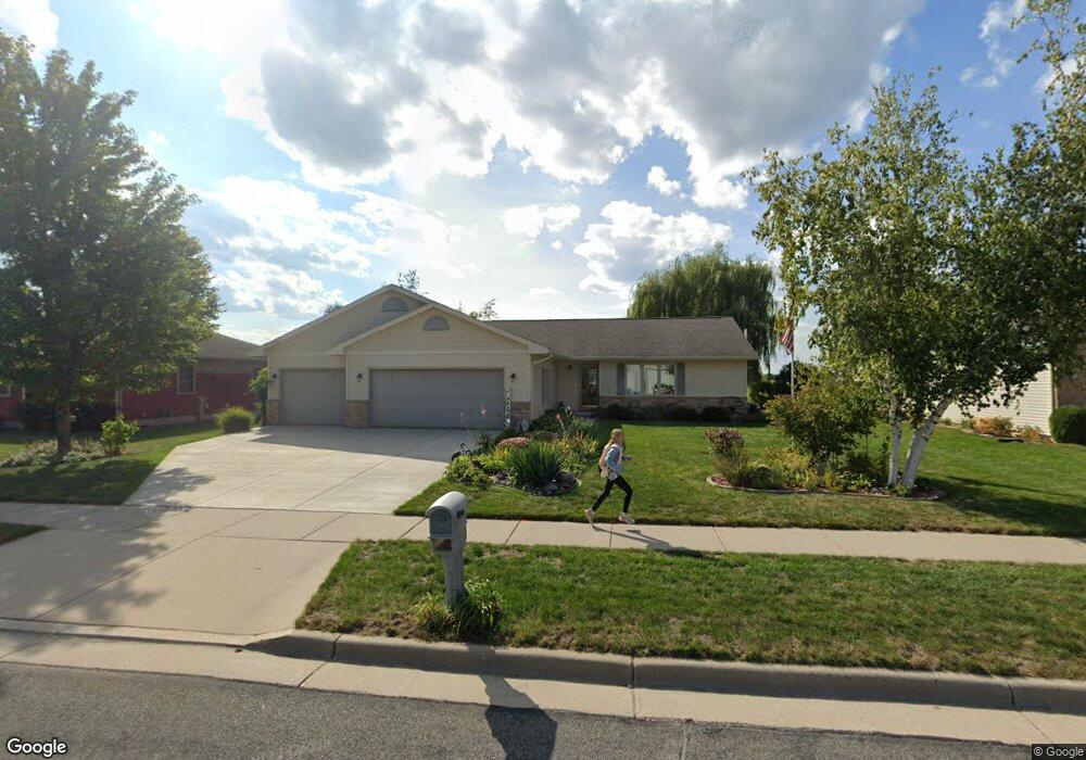 308 4th St, Brooklyn, WI 53521 - photo 1