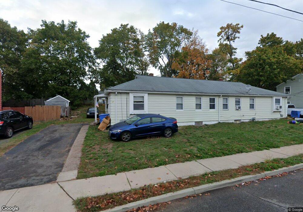 29 Seaman Cir, Manchester, CT 06040 - photo 1