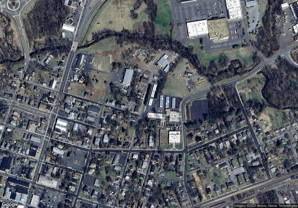 745 N Commerce St, Culpeper, VA 22701 - photo 1