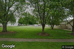 109 W Lincoln St, Oakland, IL 61943