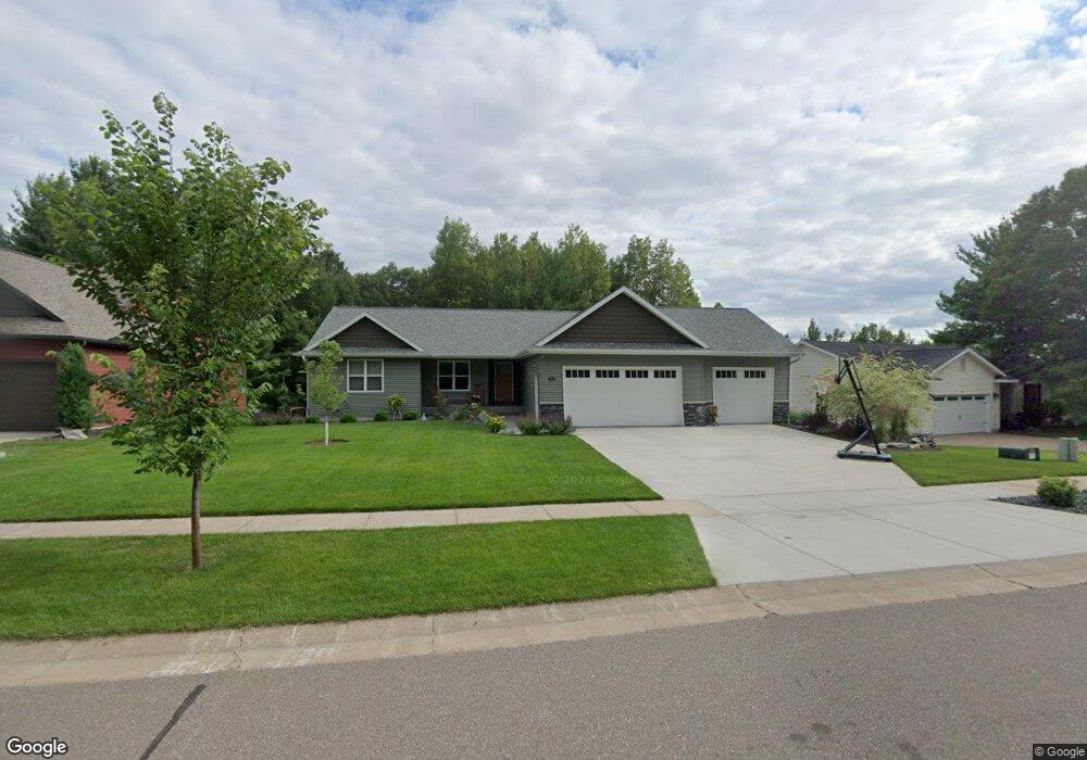 551 Windsor Forest Dr, Altoona, WI 54720 - photo 1