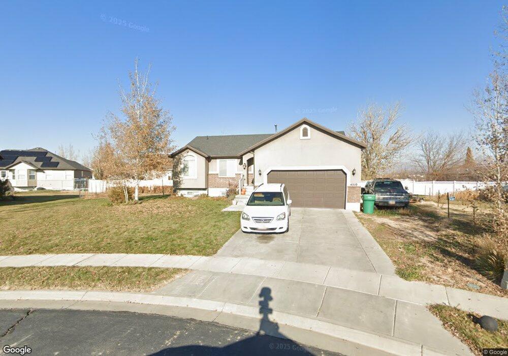 4510 W 5650 S, Hooper, UT 84315 - photo 1