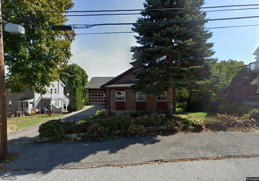 12 Moore St, Waltham, MA 02453 - photo 1