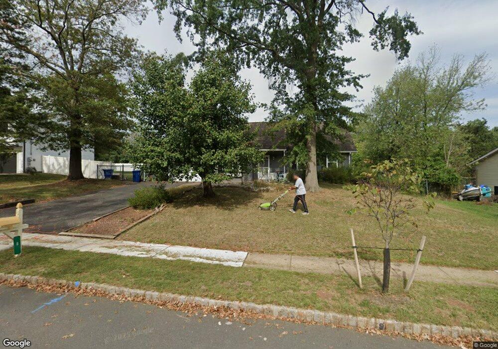 8 Boxwood Rd, Piscataway, NJ 08854 - photo 1