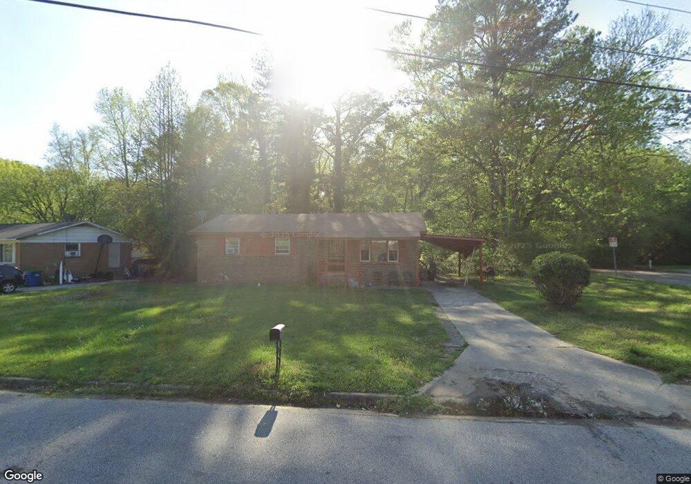 190 Cedar Wood Ct, Atlanta, GA 30349 - photo 1