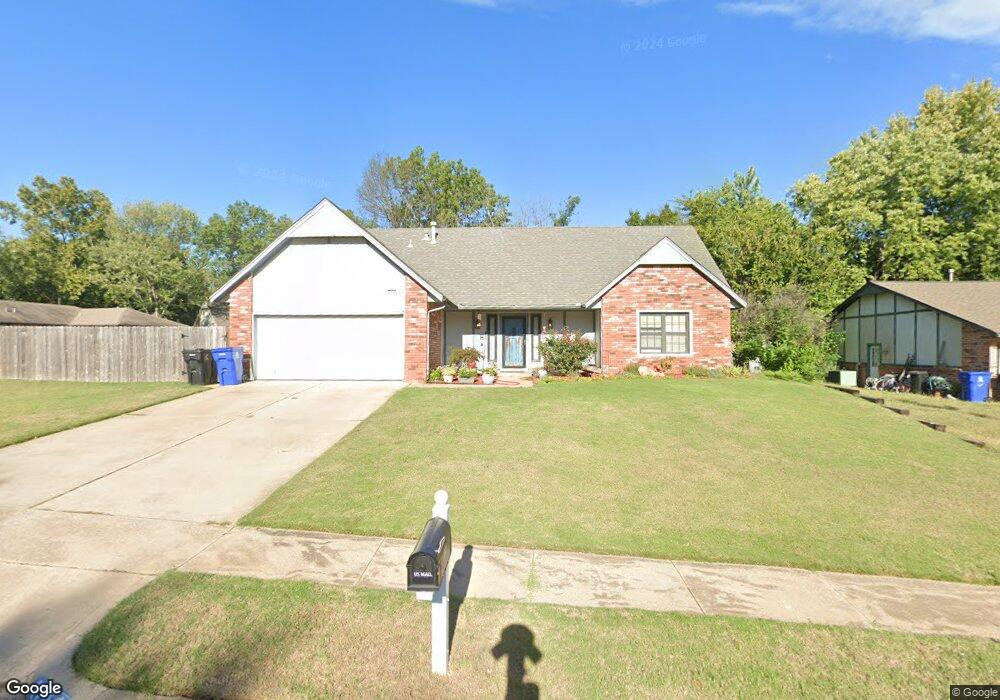 7204 S Birch Ave, Broken Arrow, OK 74011 - photo 1