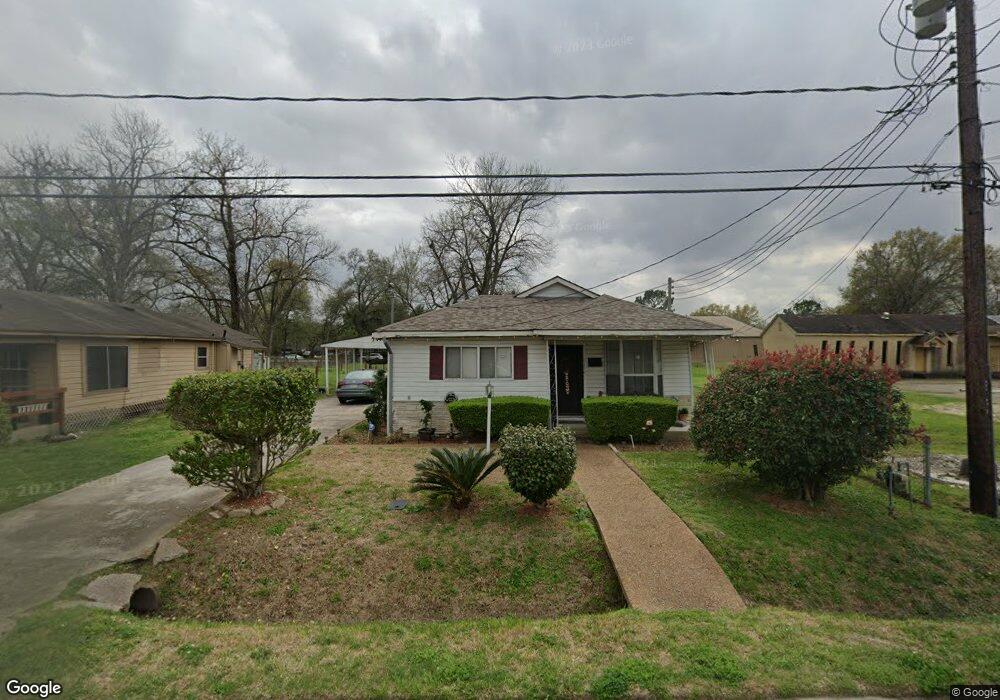813 Granville Dr, Houston, TX 77091 - photo 1
