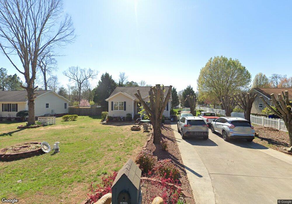 114 S 10th Ave, Siler City, NC 27344 - photo 1