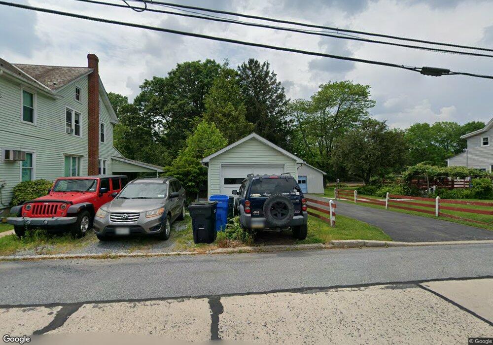 624 Washington St, Walnutport, PA 18088 - photo 1