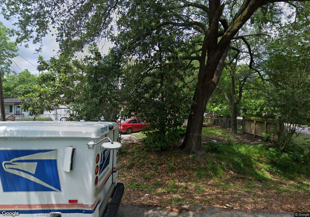 7649 Fawnridge Dr, Houston, TX 77028 - photo 1