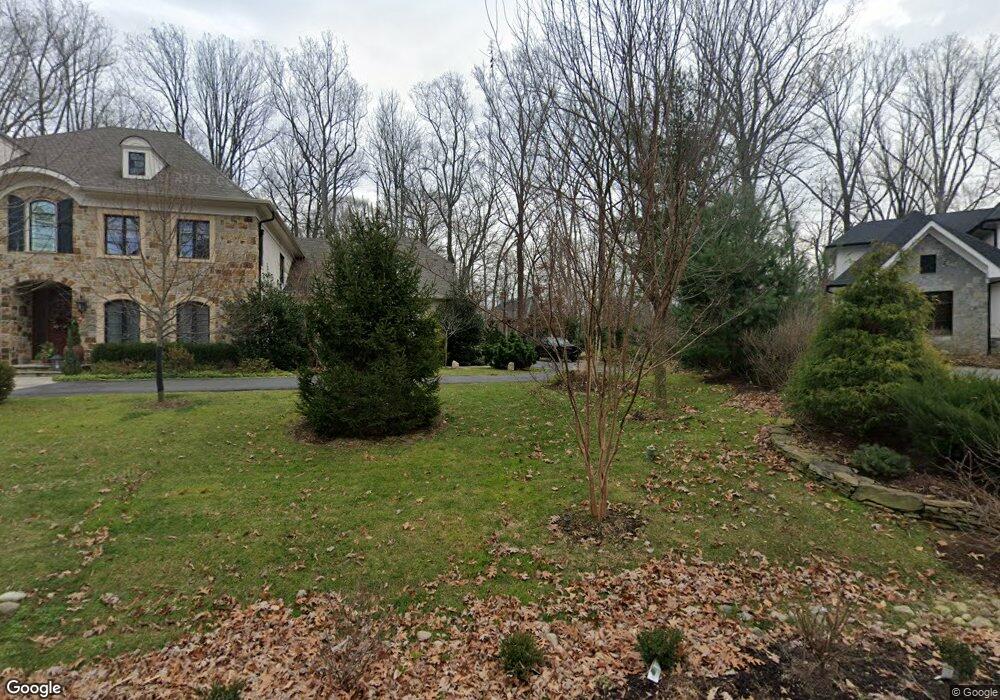 919 Saigon Rd, McLean, VA 22102 - photo 1