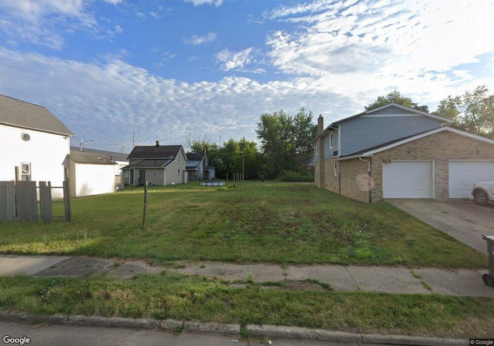 707 7th St NE, Canton, OH 44704 - photo 1